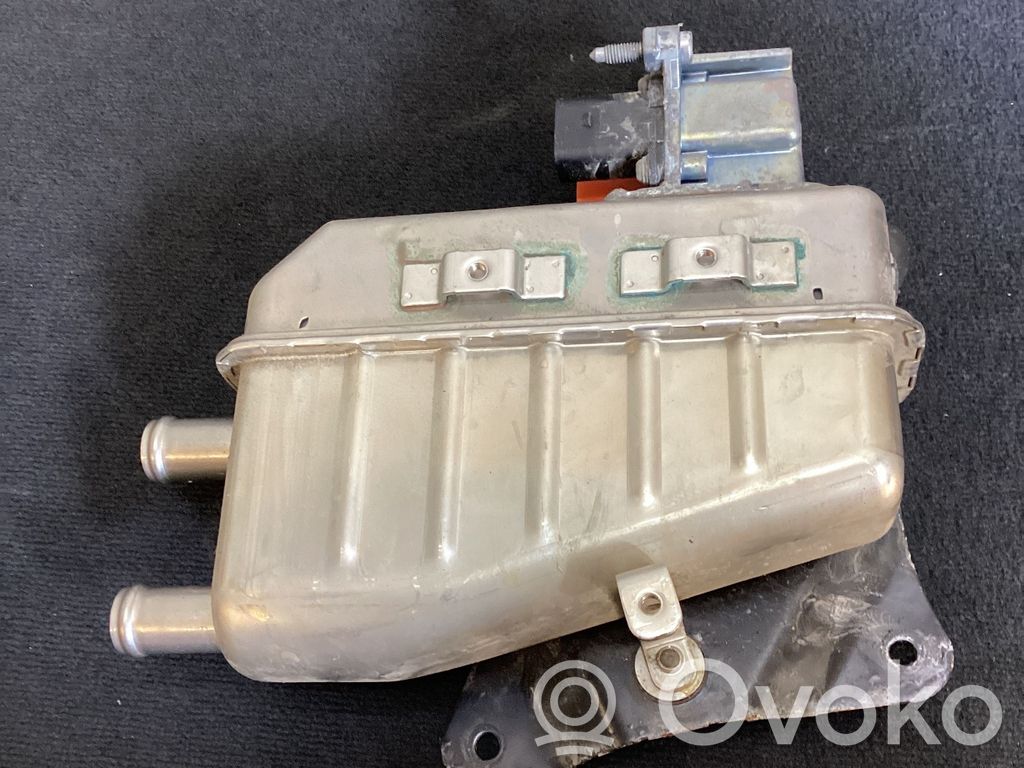 Audi e-tron Auxiliary pre-heater (Webasto) 