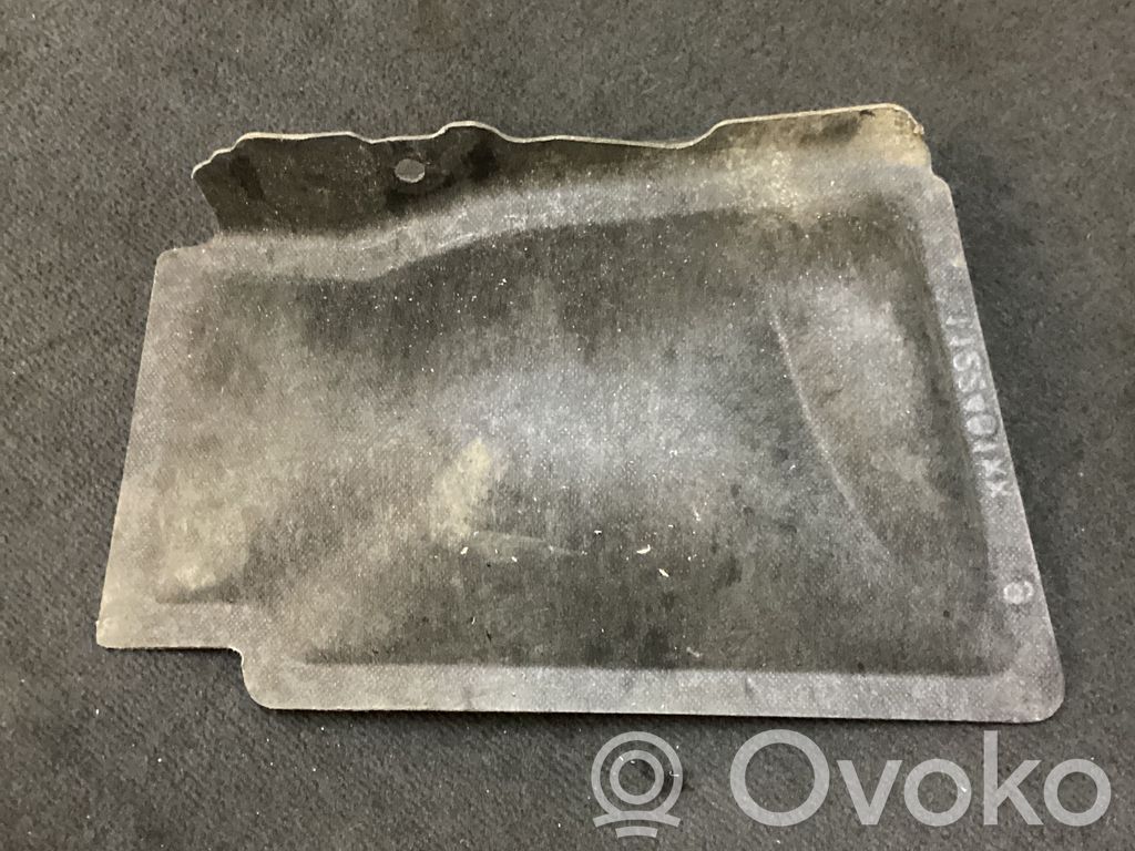 BMW 5 G30 G31 G38 Osłona tylna podwozia pod bagażnik 