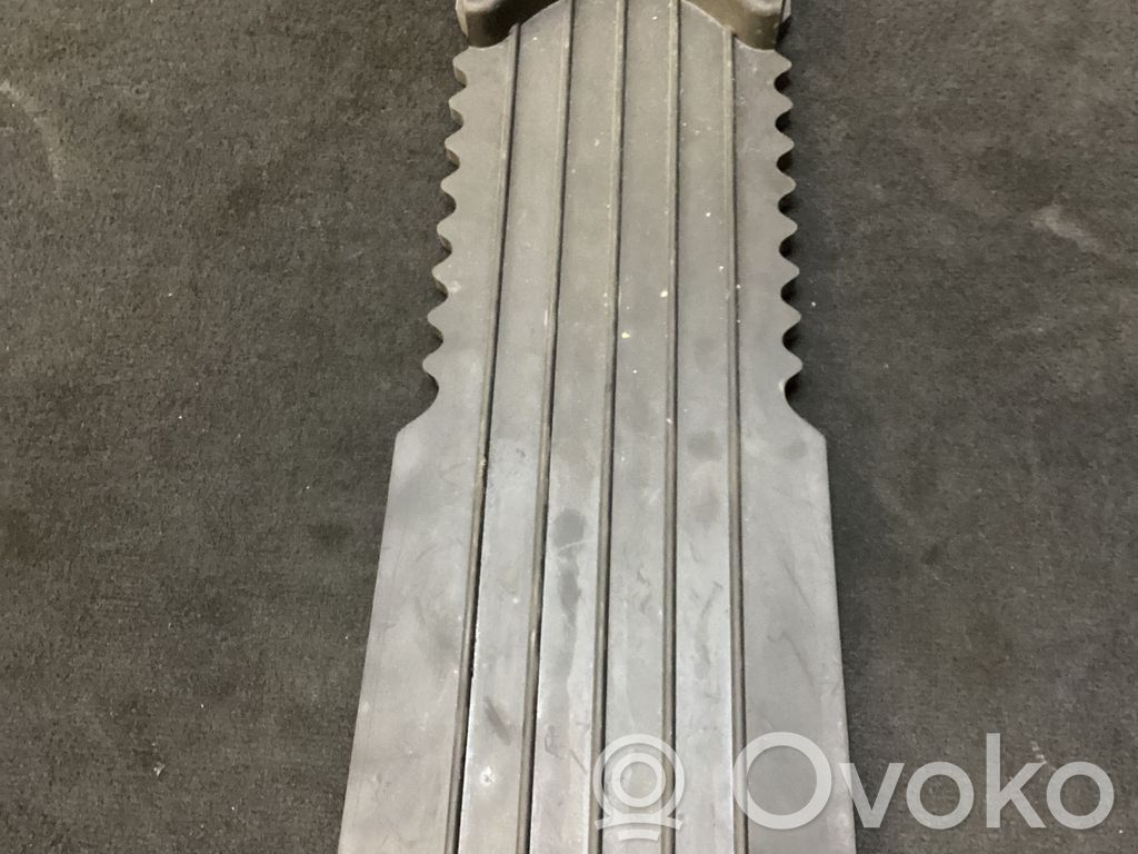 Tesla Model S Otros elementos de la consola central (túnel) 
