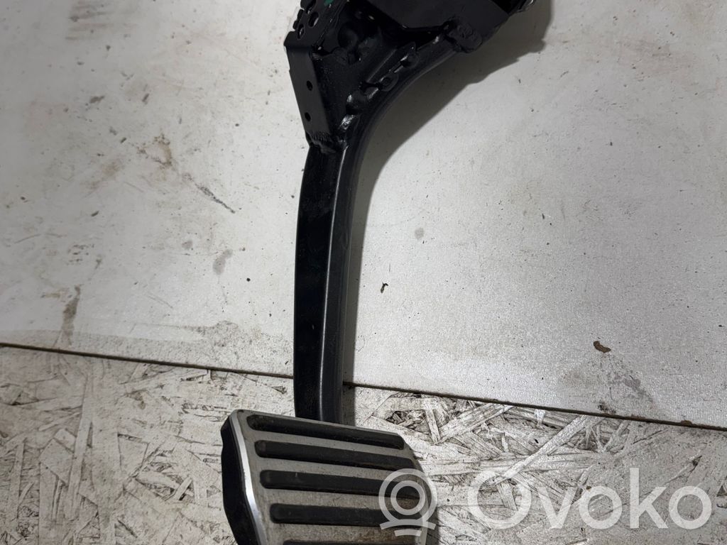 Volvo XC90 Pedał hamulca 