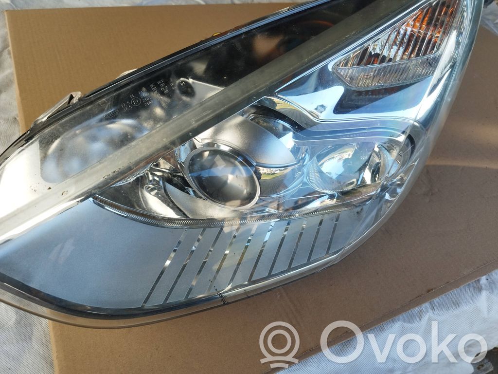 Ford Mondeo Mk III Phare frontale 