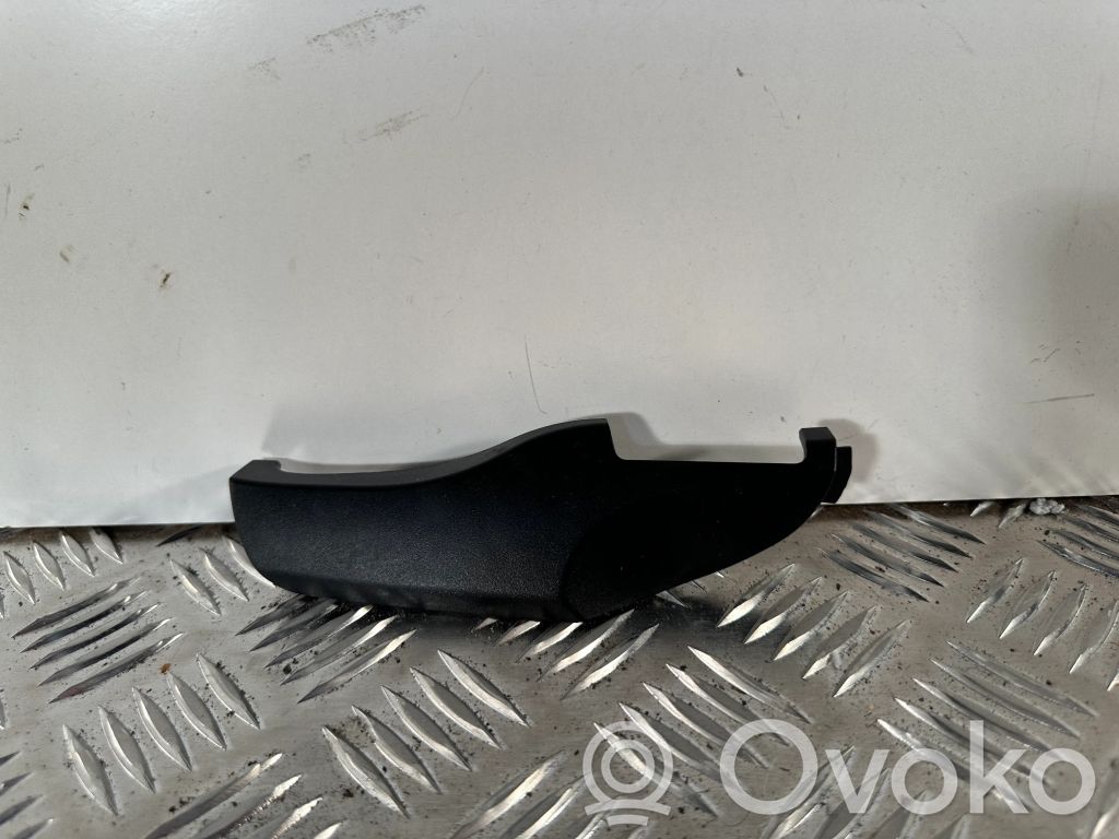 BMW X3 F25 Kita salono detalė 