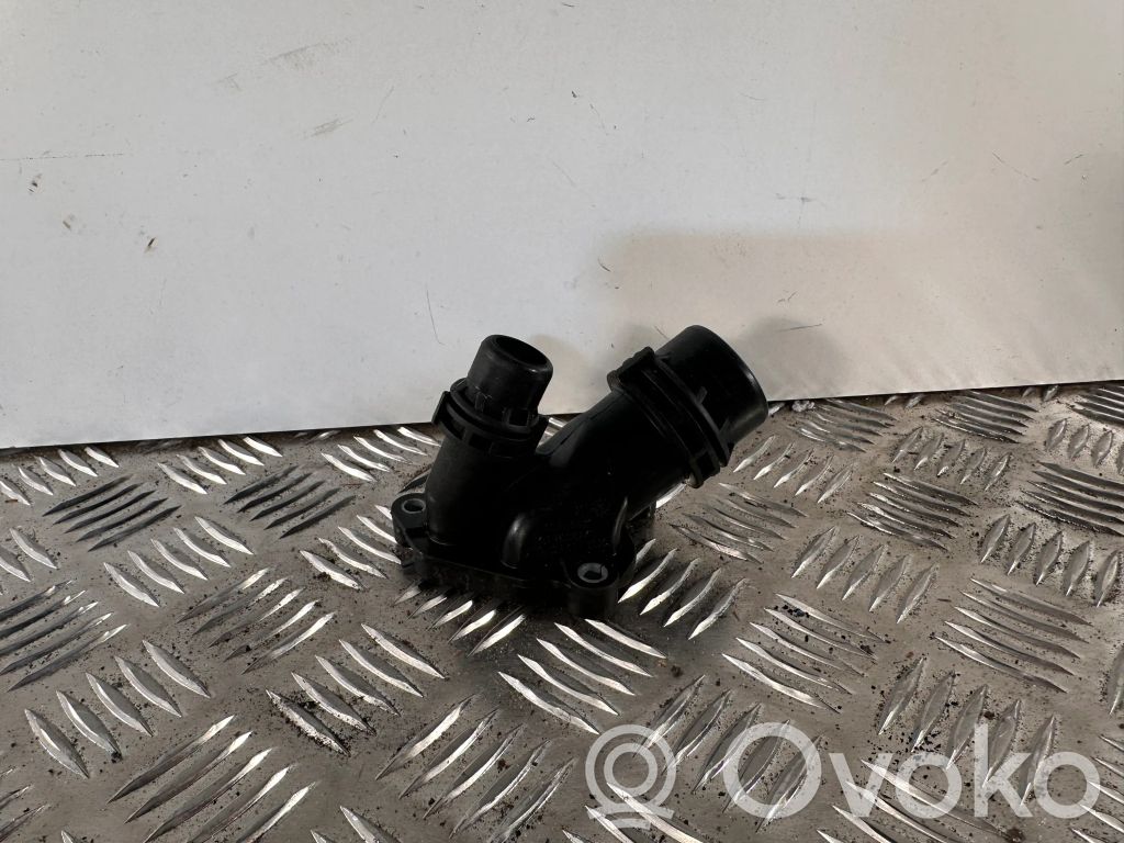 BMW 7 F01 F02 F03 F04 Engine coolant pipe/hose 