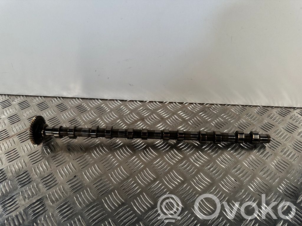 BMW 7 F01 F02 F03 F04 Camshaft 