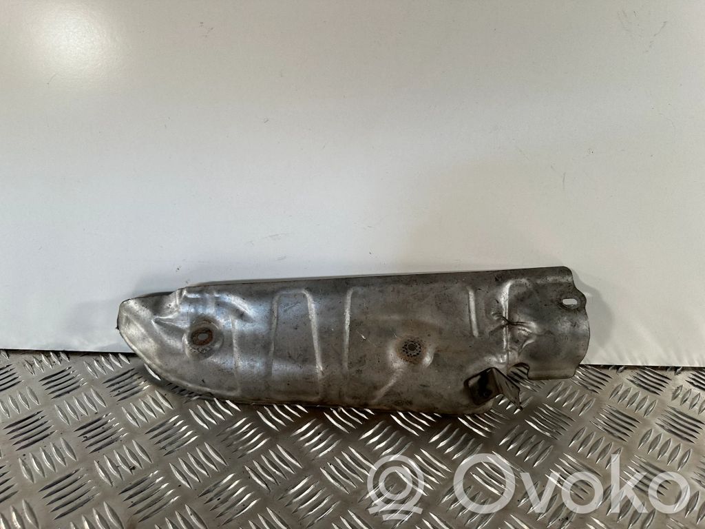 BMW 7 F01 F02 F03 F04 Heat shield in engine bay 