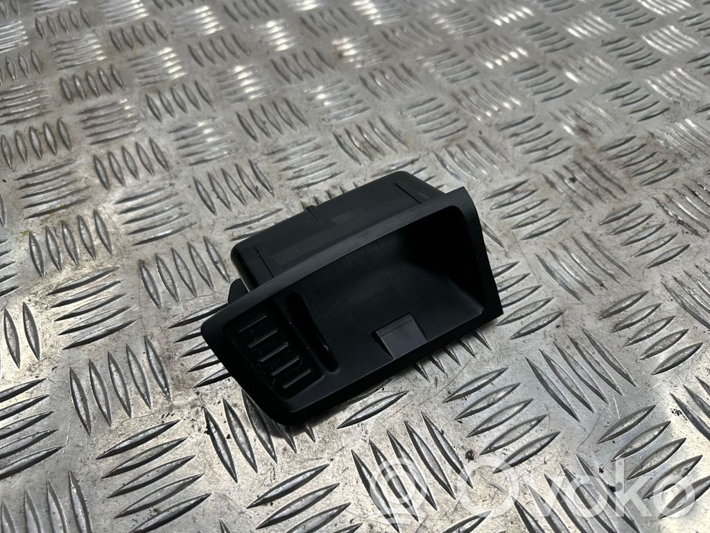 BMW 3 E92 E93 Ashtray (front) 