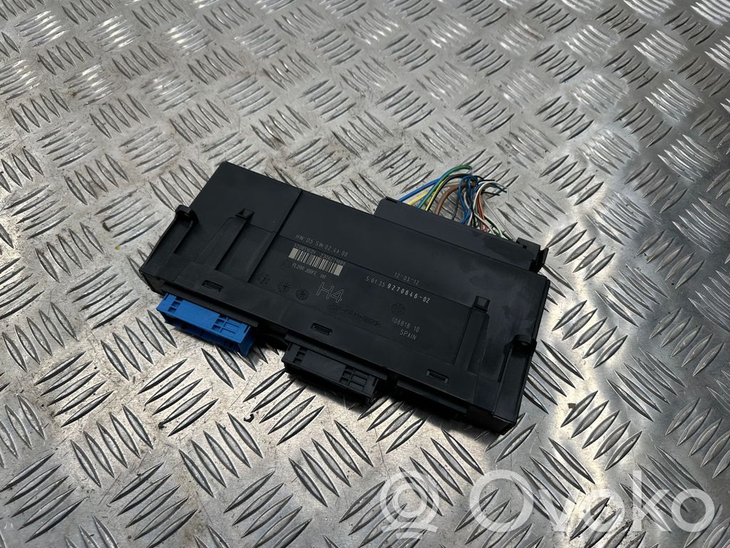 BMW 3 E92 E93 Comfort/convenience module 