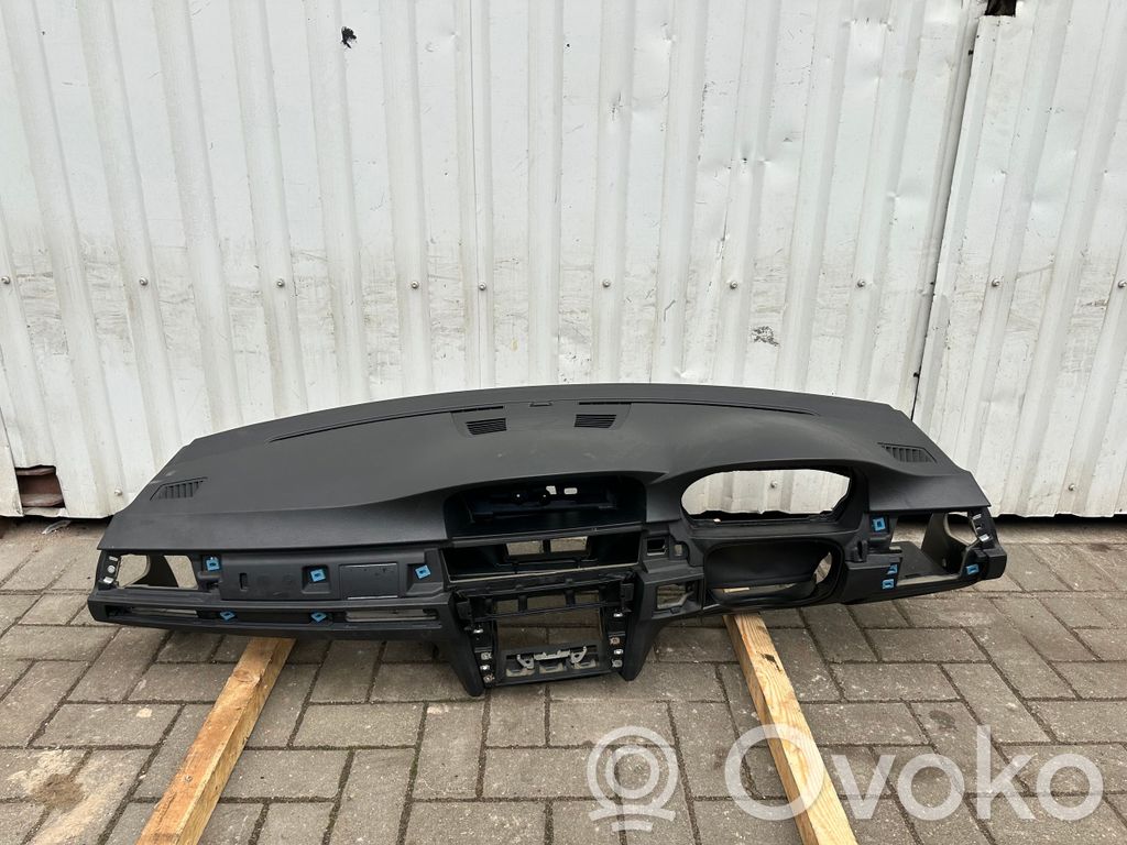 Dashboard   72758412,7078169,51457078169