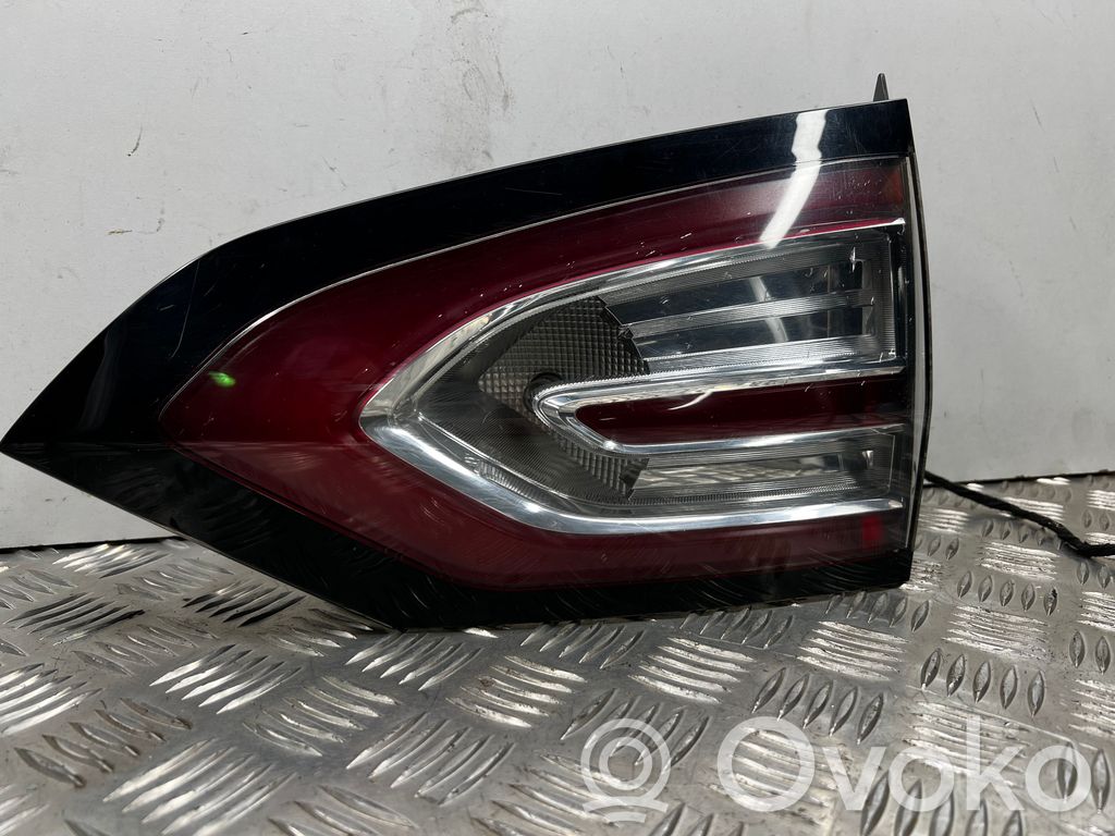 Ford Galaxy Takaluukun takavalot 