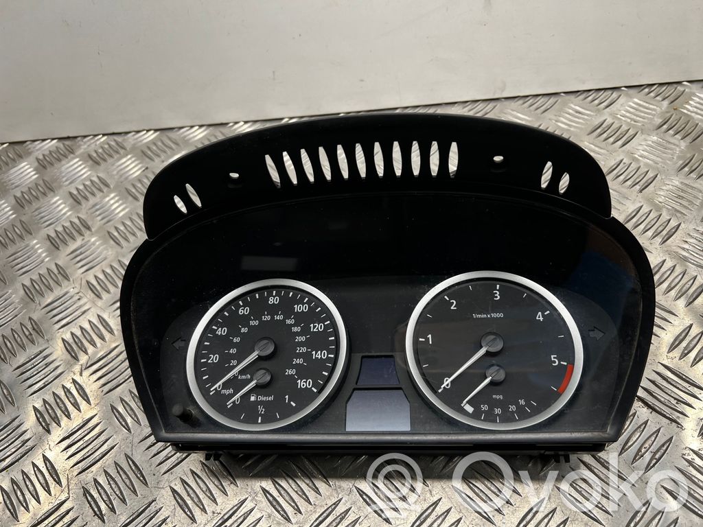 BMW 5 E60 E61 Speedometer (instrument cluster) 