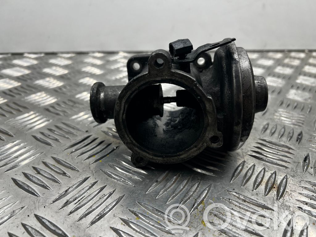 BMW 5 E60 E61 EGR vožtuvas 