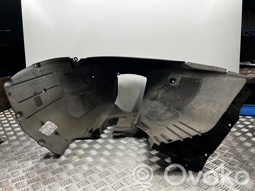 BMW 5 E60 E61 Apakšspārns 