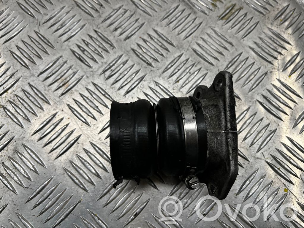 Volvo V50 Intercooler hose/pipe 