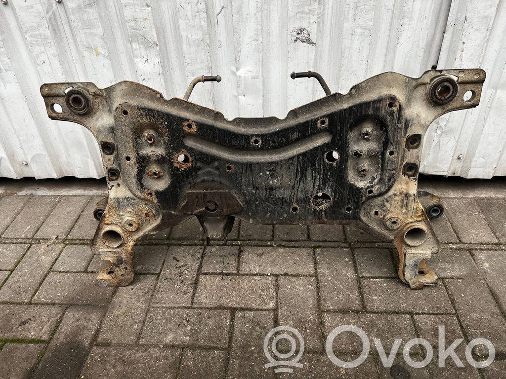 Volvo V50 Rama pomocnicza przednia 