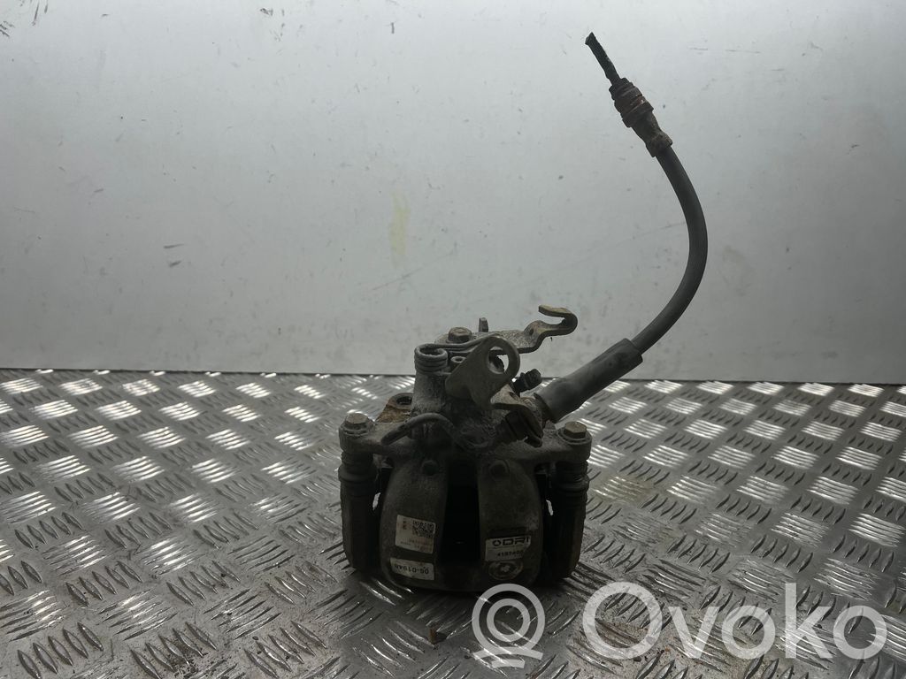 Skoda Superb B6 (3T) Rear brake caliper 
