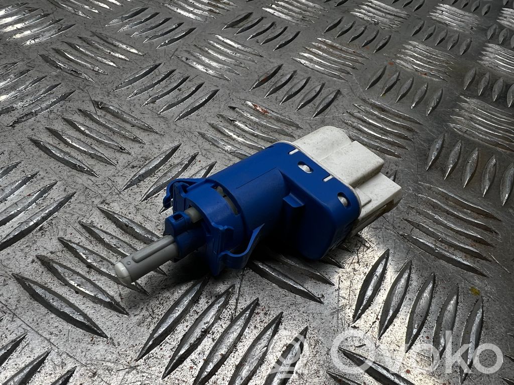 Ford Mondeo MK IV Brake pedal sensor switch 