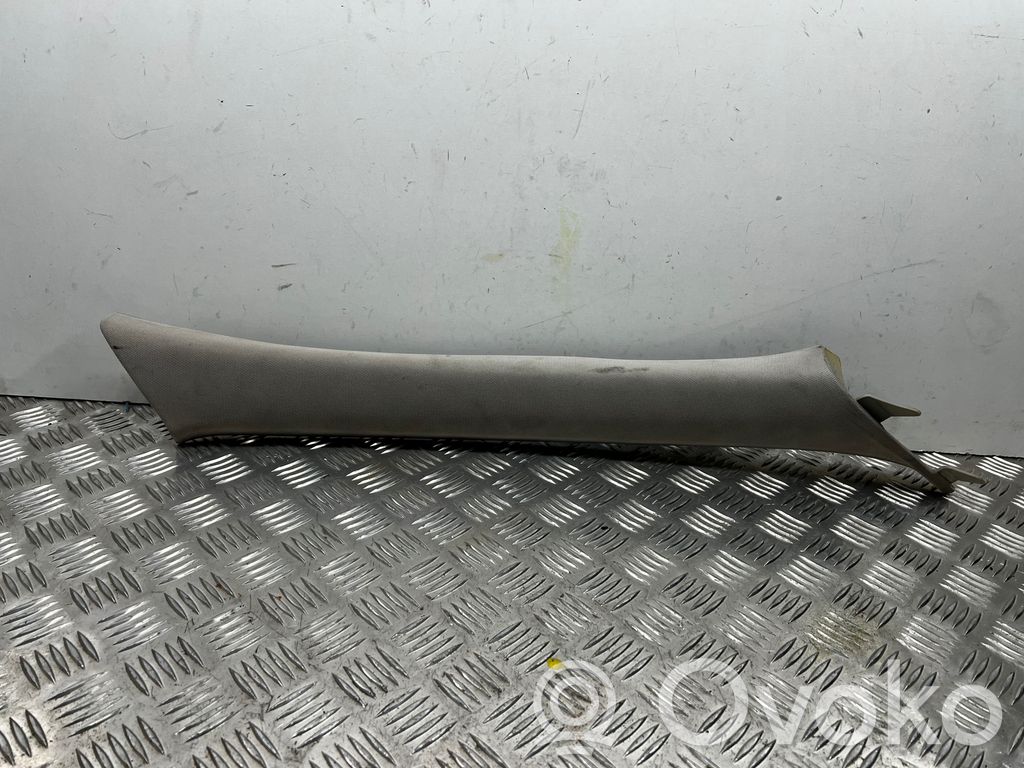 Subaru Outback Pilar (A) 