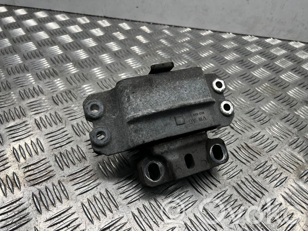 Skoda Octavia Mk2 (1Z) Engine mount bracket 