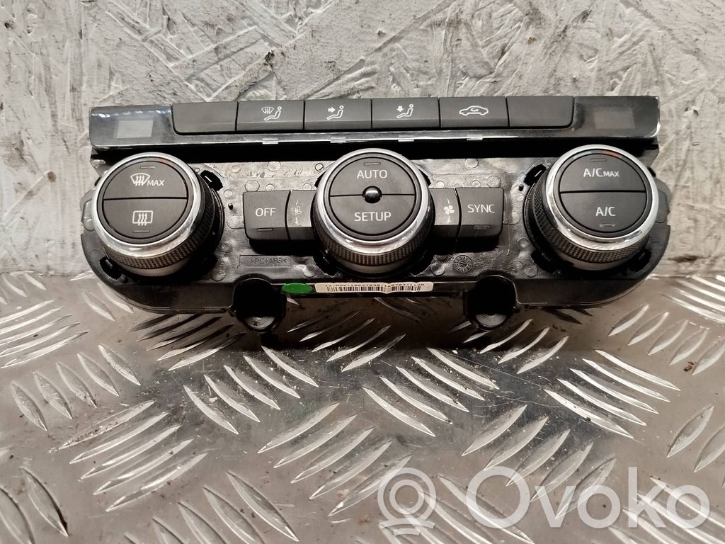 Seat Leon (5F) Climate control unit 