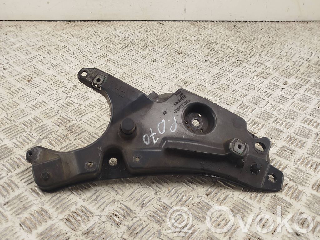 Volvo S90, V90 Fender mounting bracket 