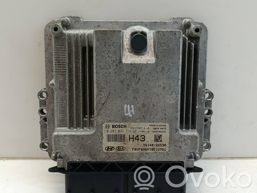 Hyundai i40 Engine control unit/module 