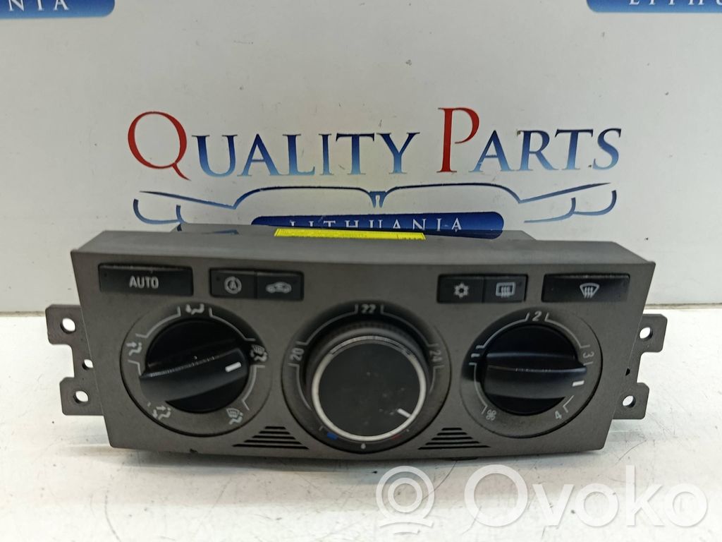 Opel Antara Climate control unit 
