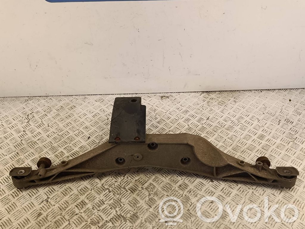 BMW X1 F48 F49 Alte piese de sub caroserie 