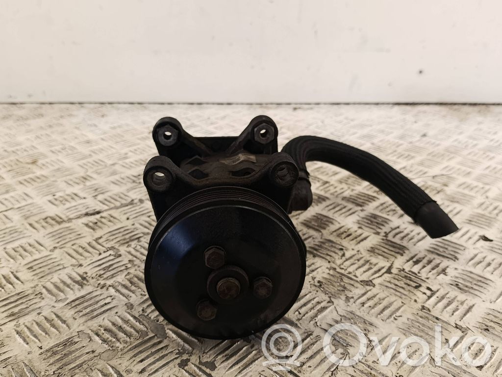 BMW X5 E70 Ohjaustehostimen pumppu 
