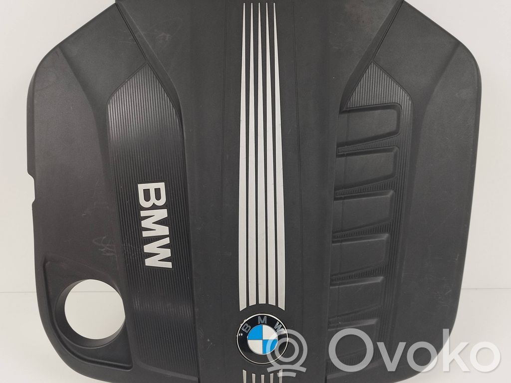 BMW 5 F10 F11 Engine cover (trim) 