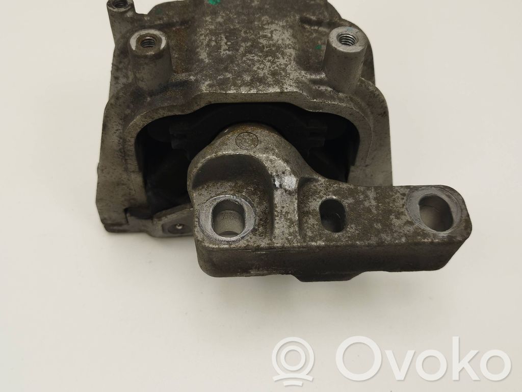 Volkswagen Sharan Engine mount bracket 