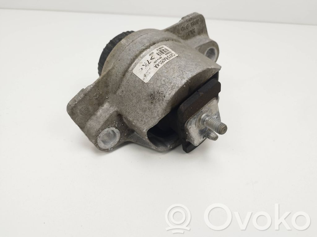 Jaguar XE Engine mount bracket 