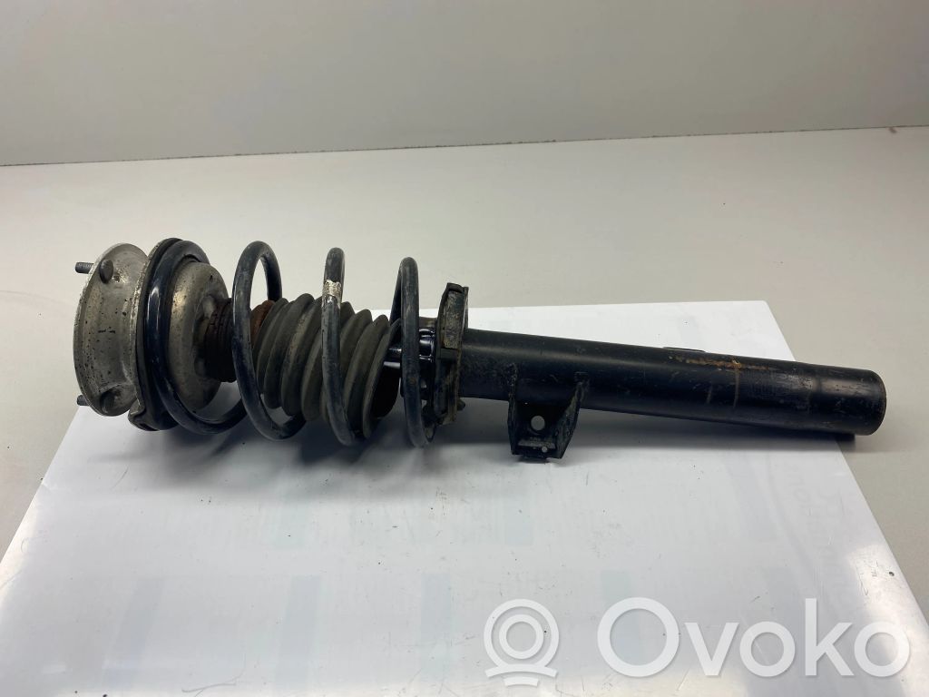 BMW 1 E81 E87 Front shock absorber/damper 