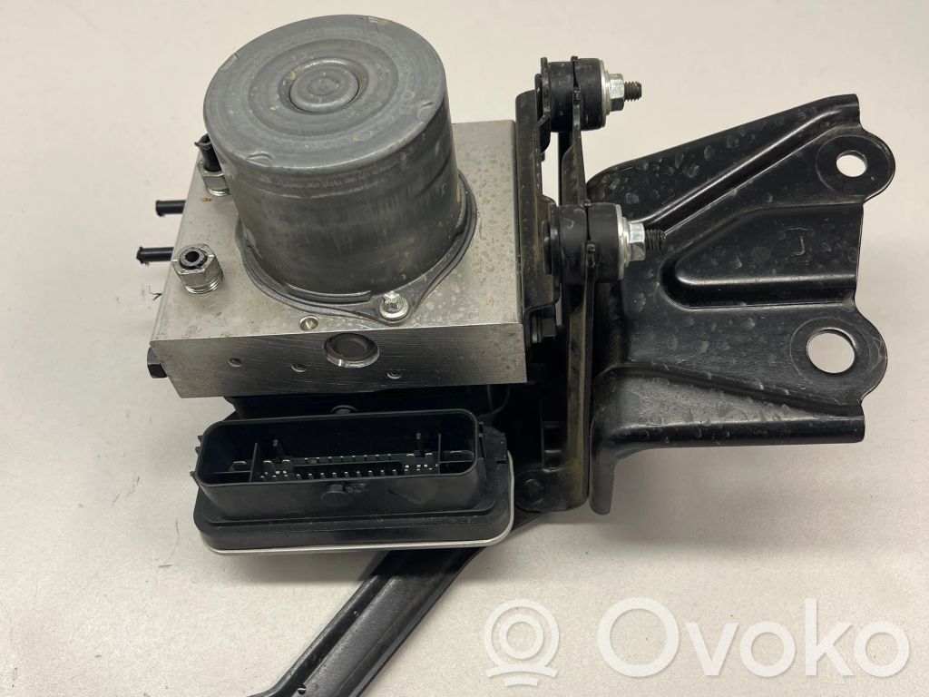 Toyota Yaris XP210 ABS Pump 