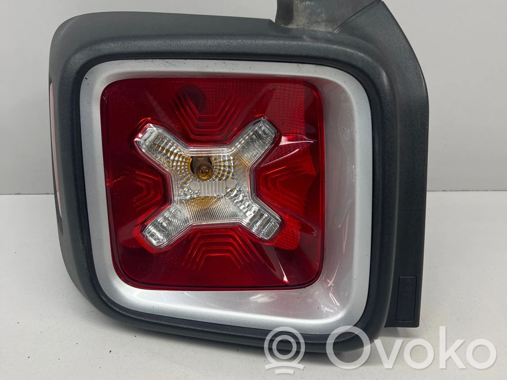 Jeep Renegade Lampa tylna 