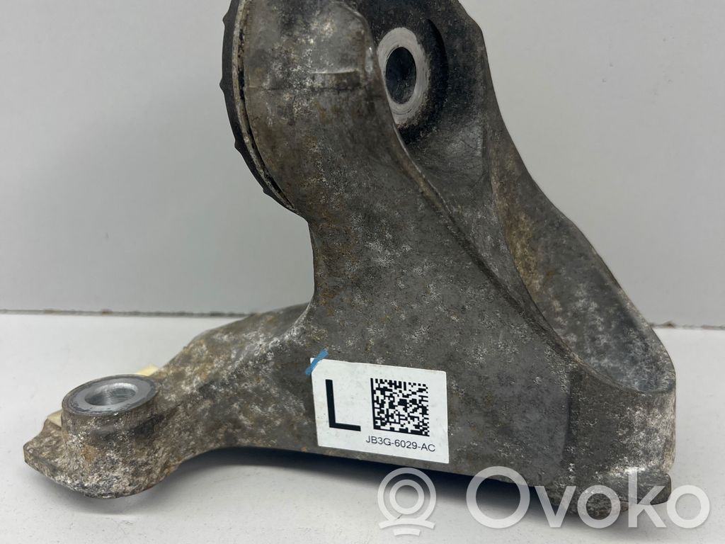 Ford Ranger Engine mounting bracket 