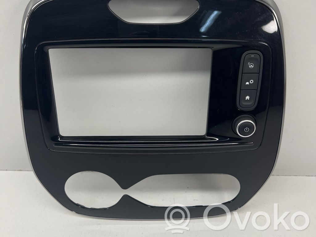 Renault Captur Radio/GPS head unit trim 