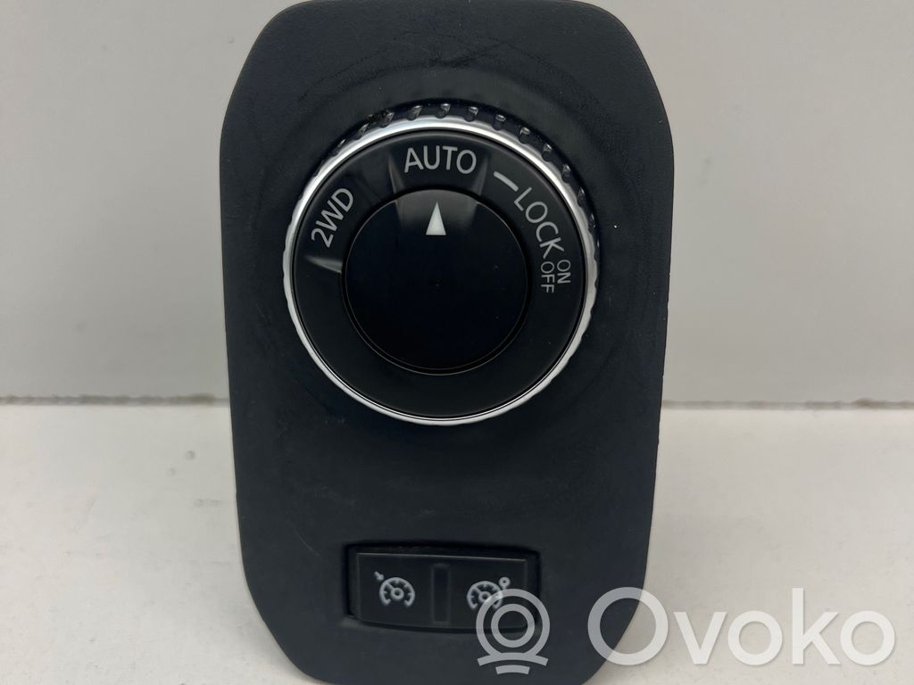Dacia Duster II Otros interruptores/perillas/selectores 