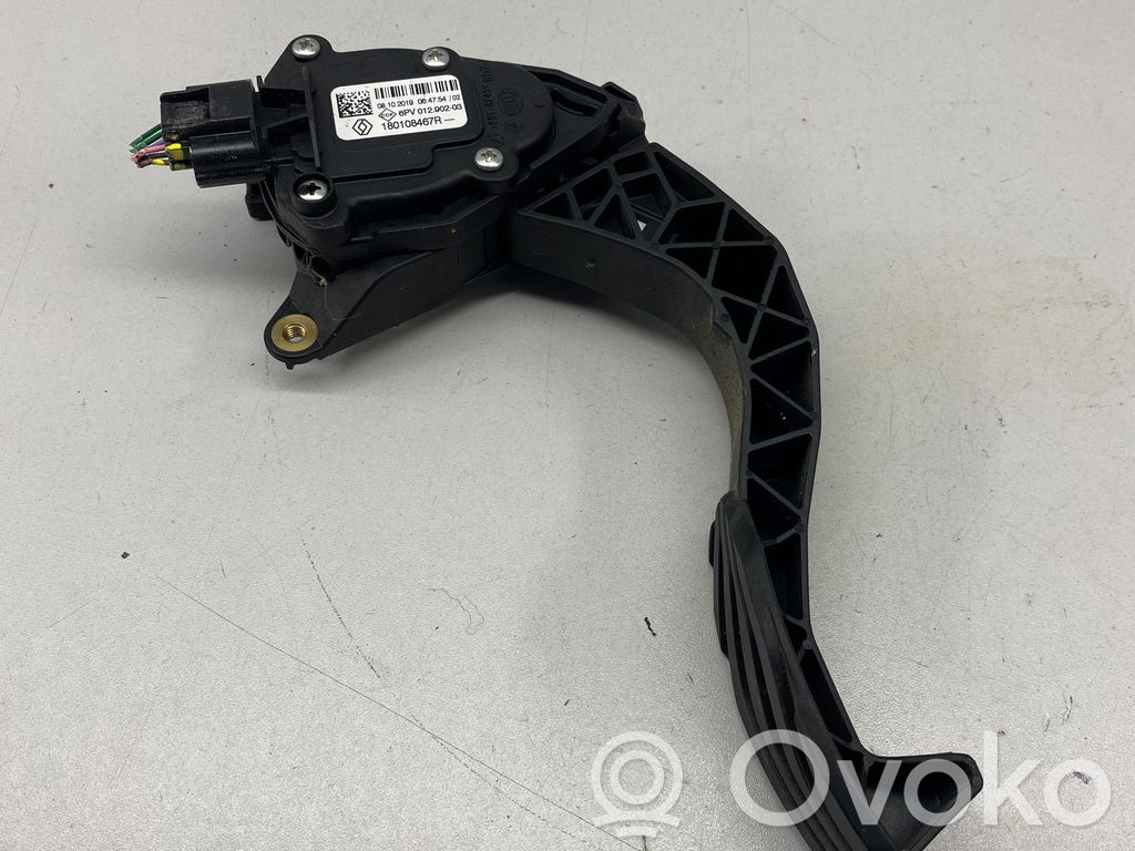 Renault Clio V Accelerator throttle pedal 