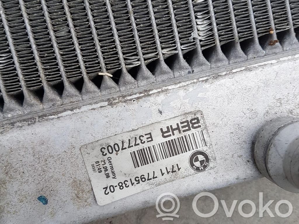 Coolant radiator   7795138