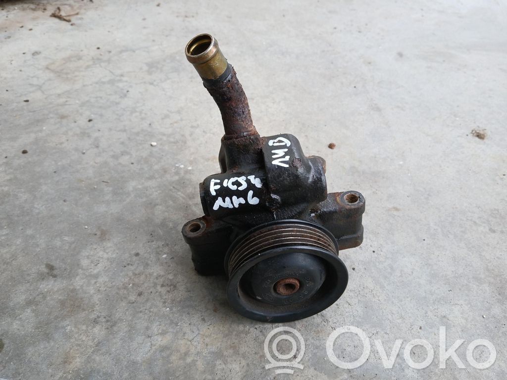 Ford Fiesta Ohjaustehostimen pumppu 