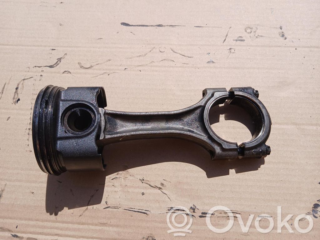Peugeot Boxer Piston cu bielă 
