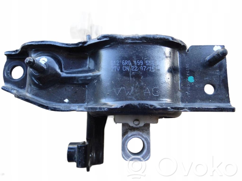 Volkswagen Polo V 6R Gearbox mounting bracket 