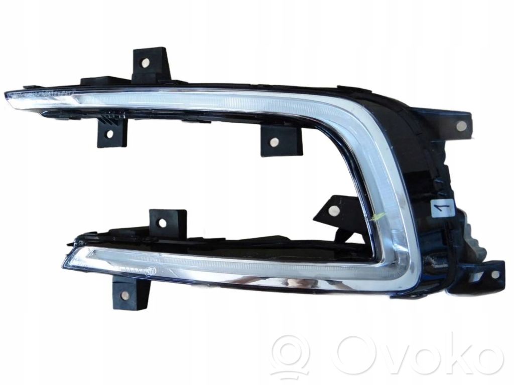 Volkswagen Golf VII Front fog light 