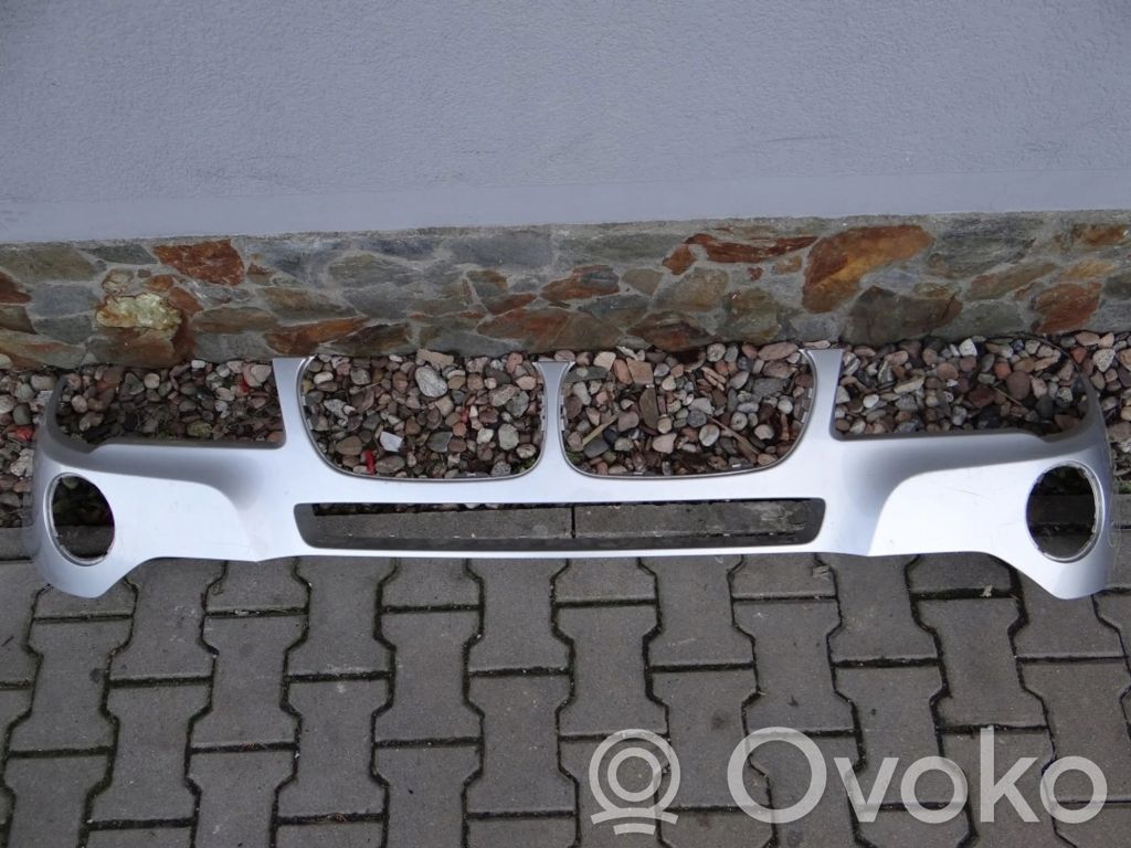 BMW X3 E83 Priekinis bamperis 
