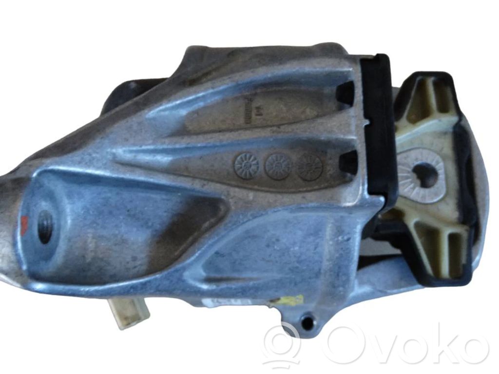 Audi A4 S4 B9 Engine mount vacuum valve 