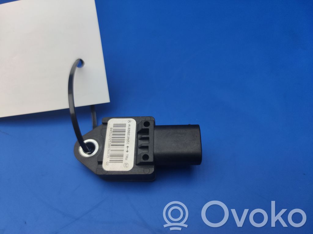 Mercedes-Benz B W245 Airbag deployment crash/impact sensor 