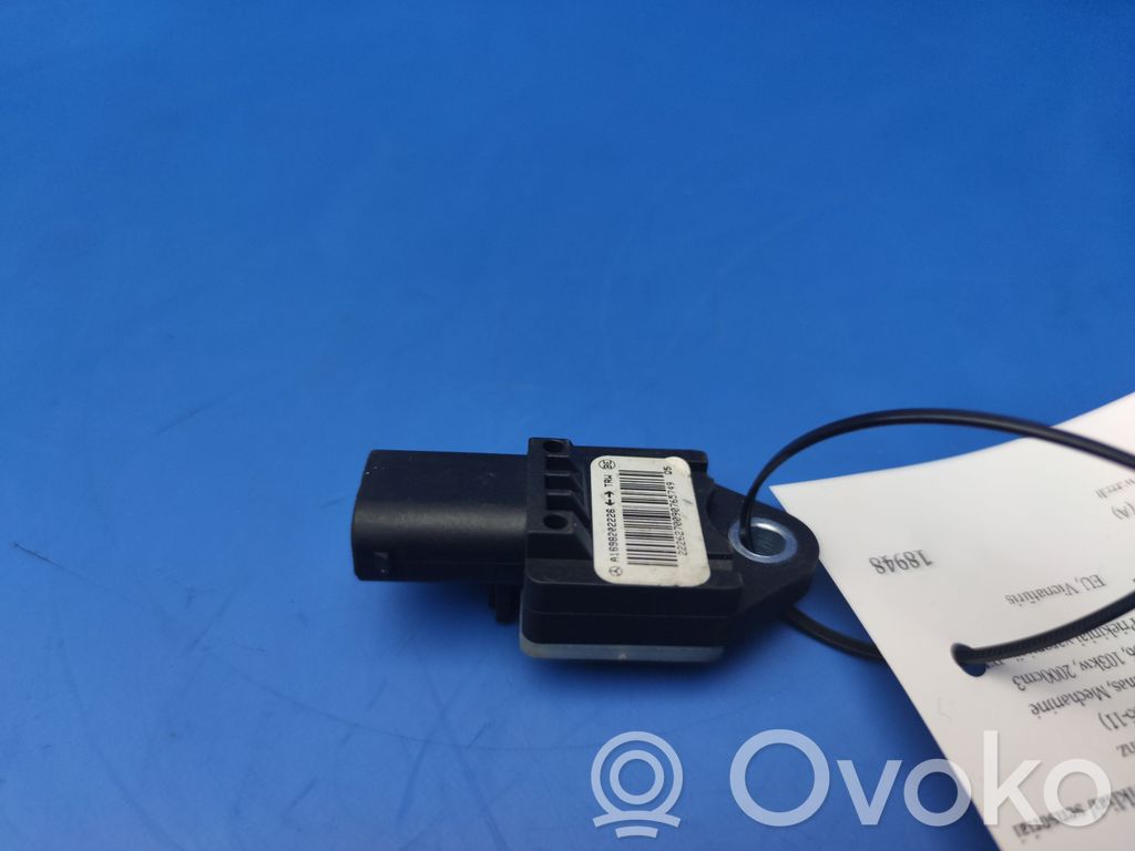 Mercedes-Benz B W245 Airbag deployment crash/impact sensor 