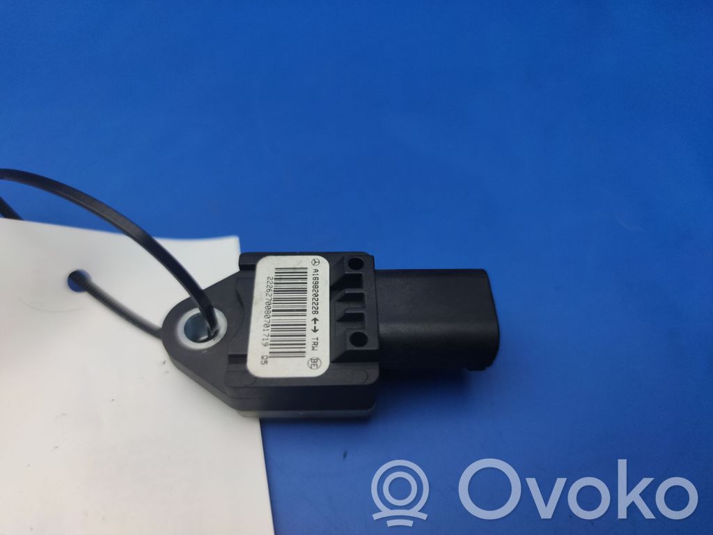 Mercedes-Benz B W245 Airbag deployment crash/impact sensor 