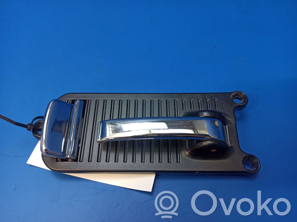 Front door interior handle