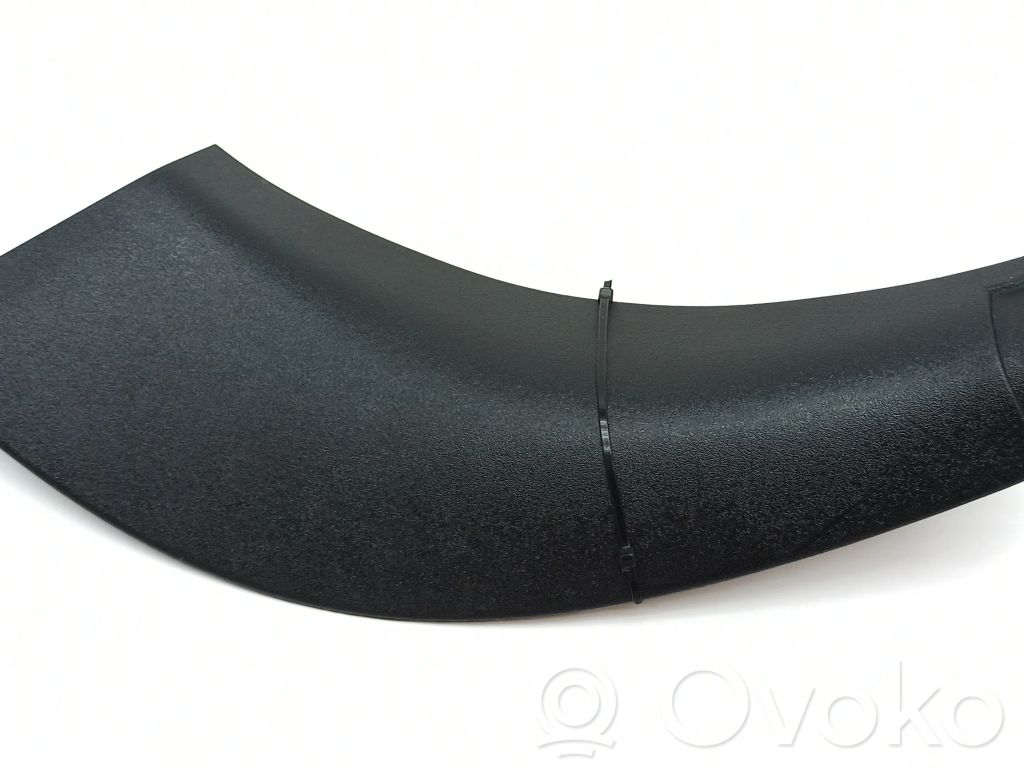 BMW Z4 E85 E86 (B) pillar trim (bottom) 